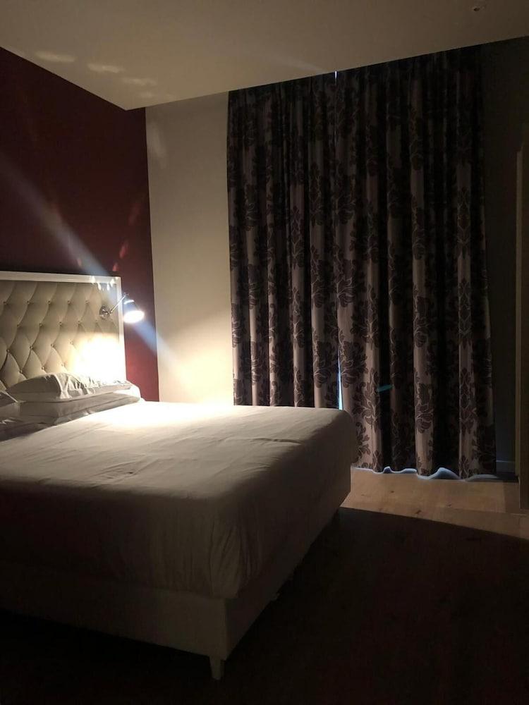 Zanhotel Regina Bologna Esterno foto