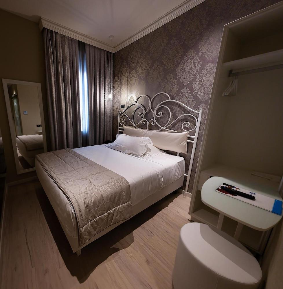 Zanhotel Regina Bologna Esterno foto