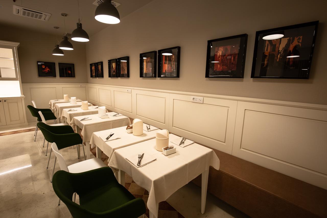 Zanhotel Regina Bologna Esterno foto